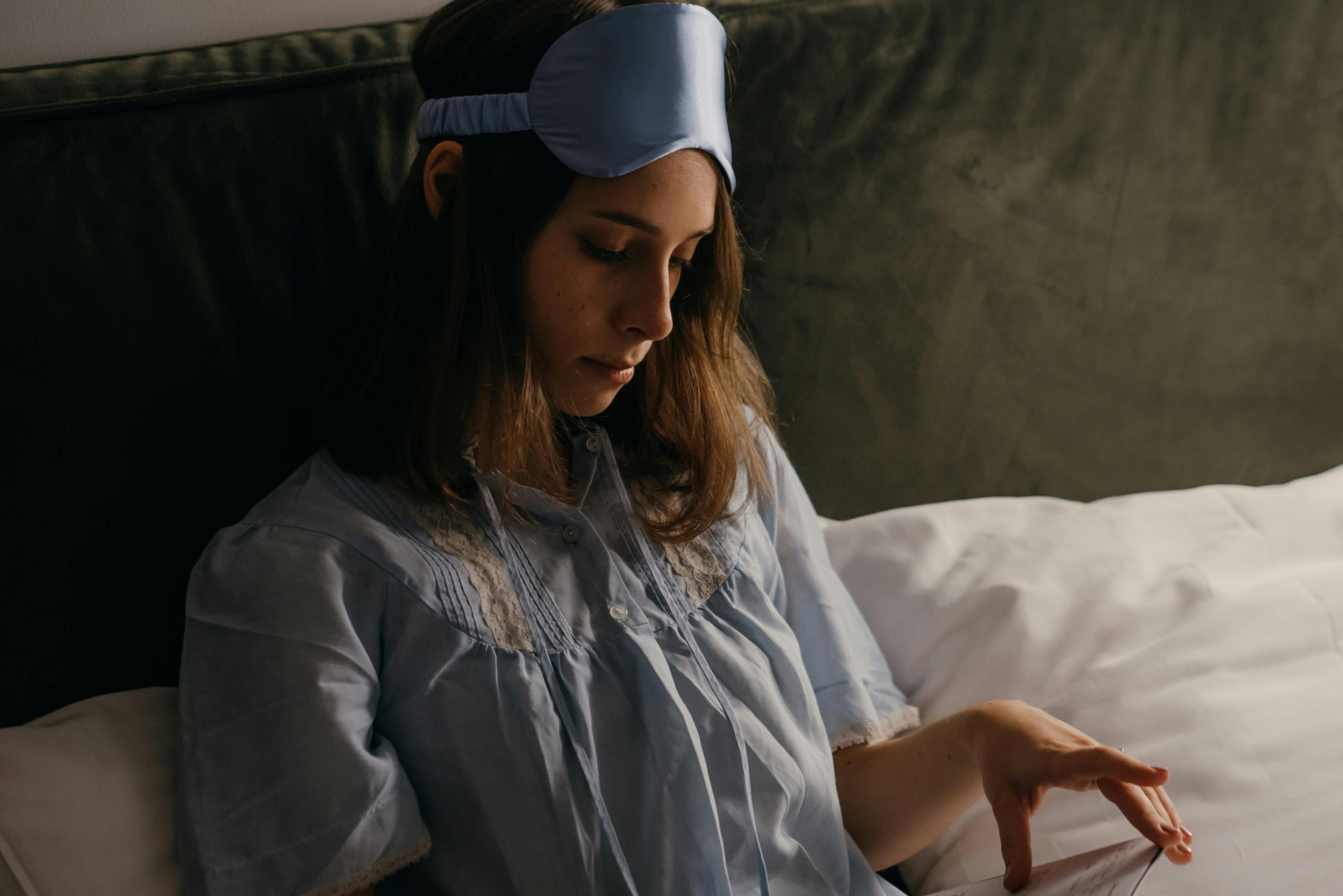 evening routine bedtime ritual sleep wellness relax