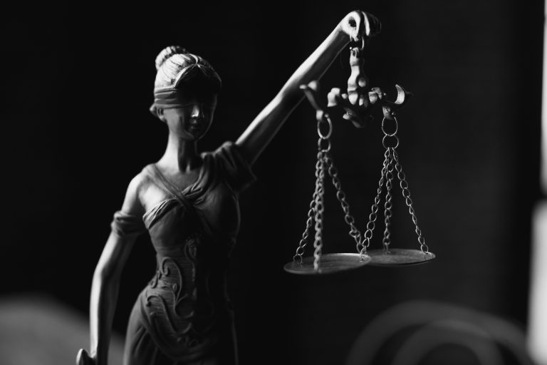 justice equality balance scales law